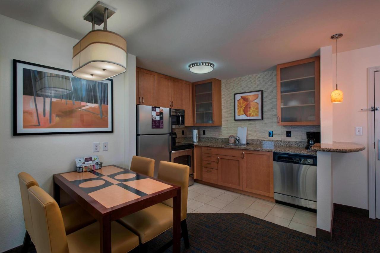 Residence Inn Bryan College Station Eksteriør billede